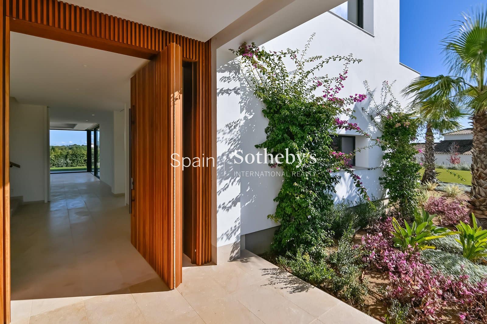 8 slaapkamer Villa te koop in Sotogrande met zwembad garage - € 6.975.000 (Ref: 9611997)