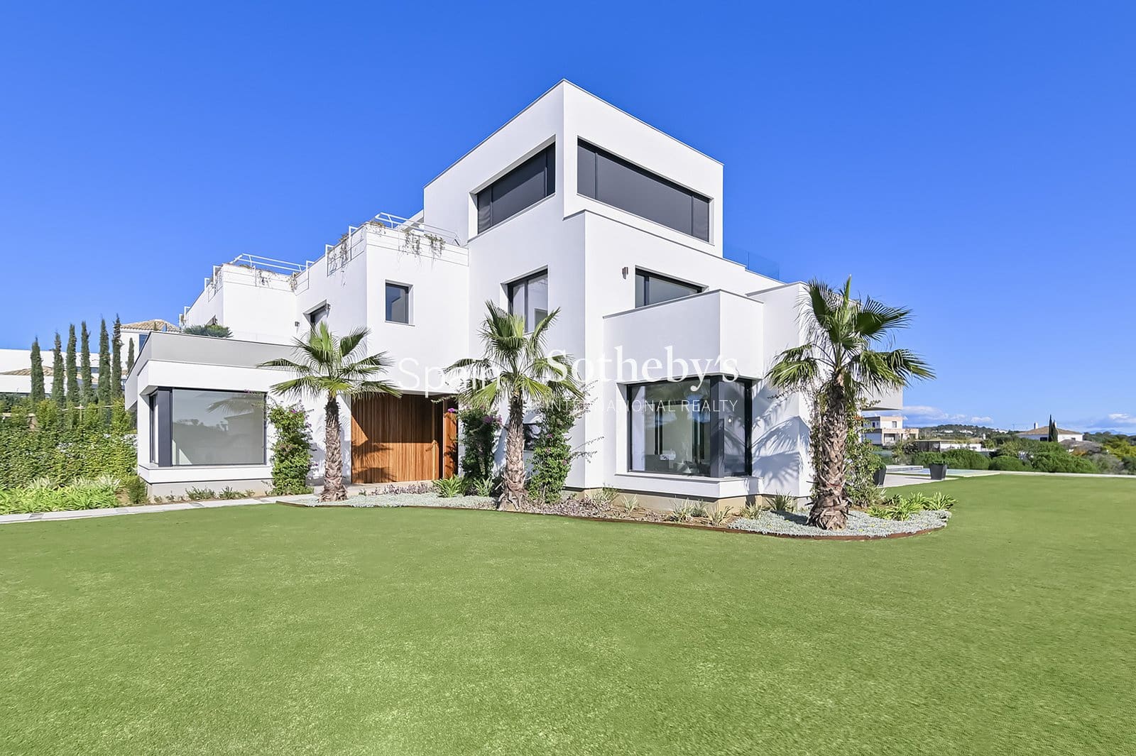 8 slaapkamer Villa te koop in Sotogrande met zwembad garage - € 6.975.000 (Ref: 9611997)