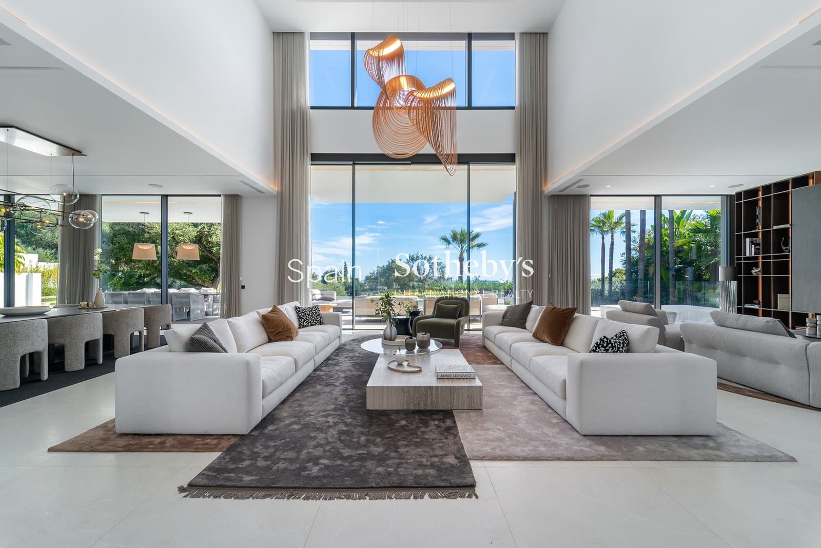 6 bedroom Villa for sale in Golden Mile with pool garage - € 14,950,000 (Ref: 9611999)