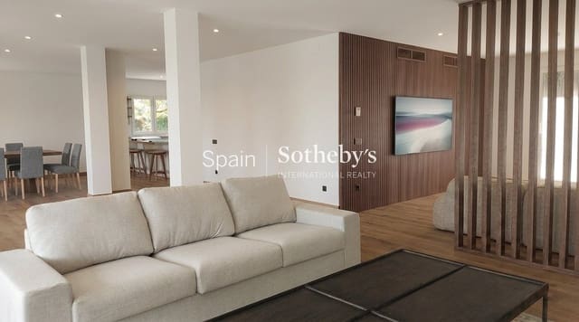 5 bedroom Villa for rent in Sotogrande Alto, San Roque with pool garage - € 10,000 (Ref: 9628391)