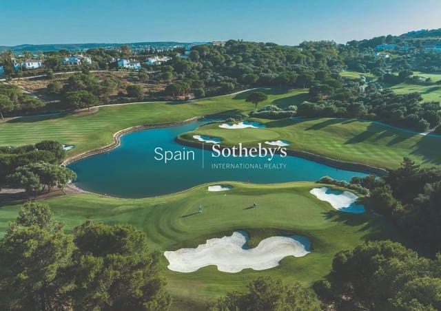 4 Zimmer Villa zu verkaufen in Sotogrande Alto, San Roque mit Pool Garage - 4.000.000 € (Ref: 9633704)