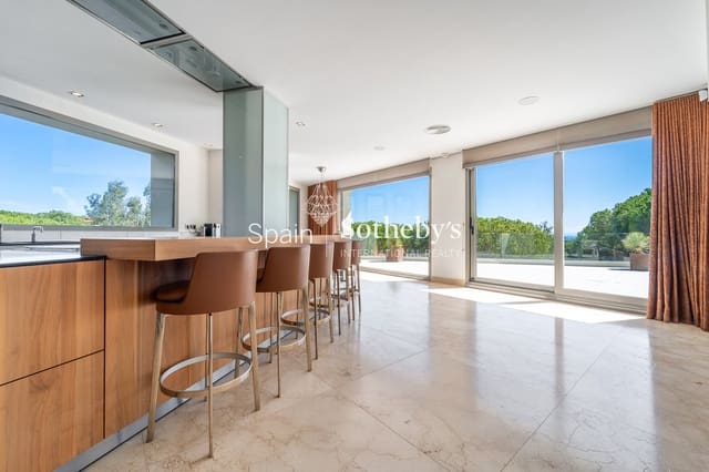 7 soveværelse Villa til salg i Sotogrande Alto, San Roque med swimmingpool garage - € 6.998.000 (Ref: 9645971)