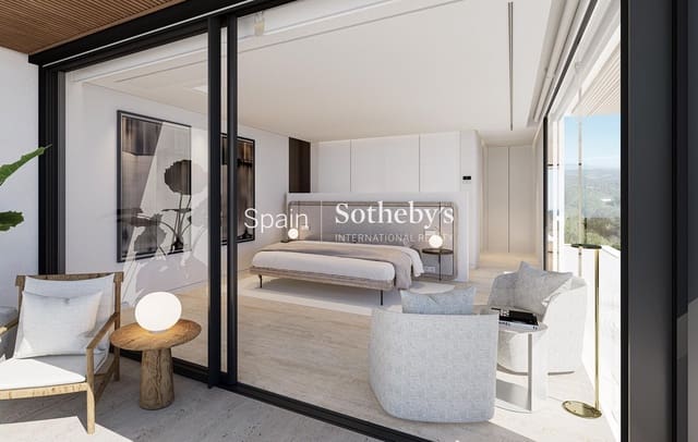 4 makuuhuone Huvila myytävänä paikassa Sotogrande Costa, San Roque mukana uima-altaan 
autotalli - 6 300 000 € (Ref: 9657891)