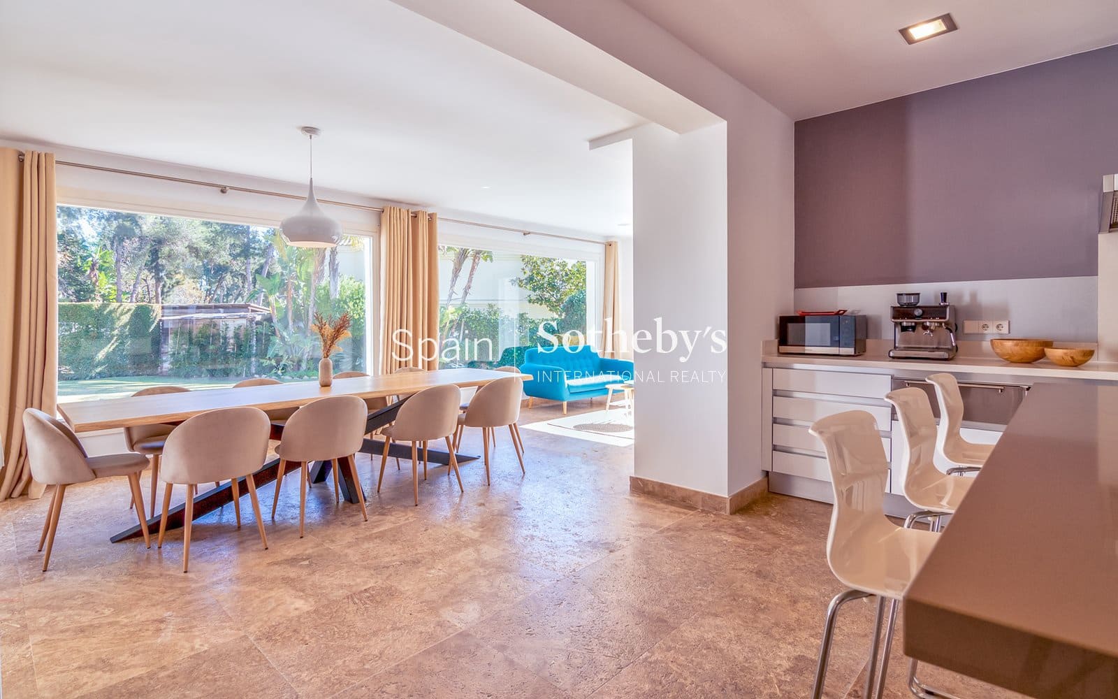 5 bedroom Villa for rent in Sotogrande with pool garage - € 10,000 (Ref: 9694432)