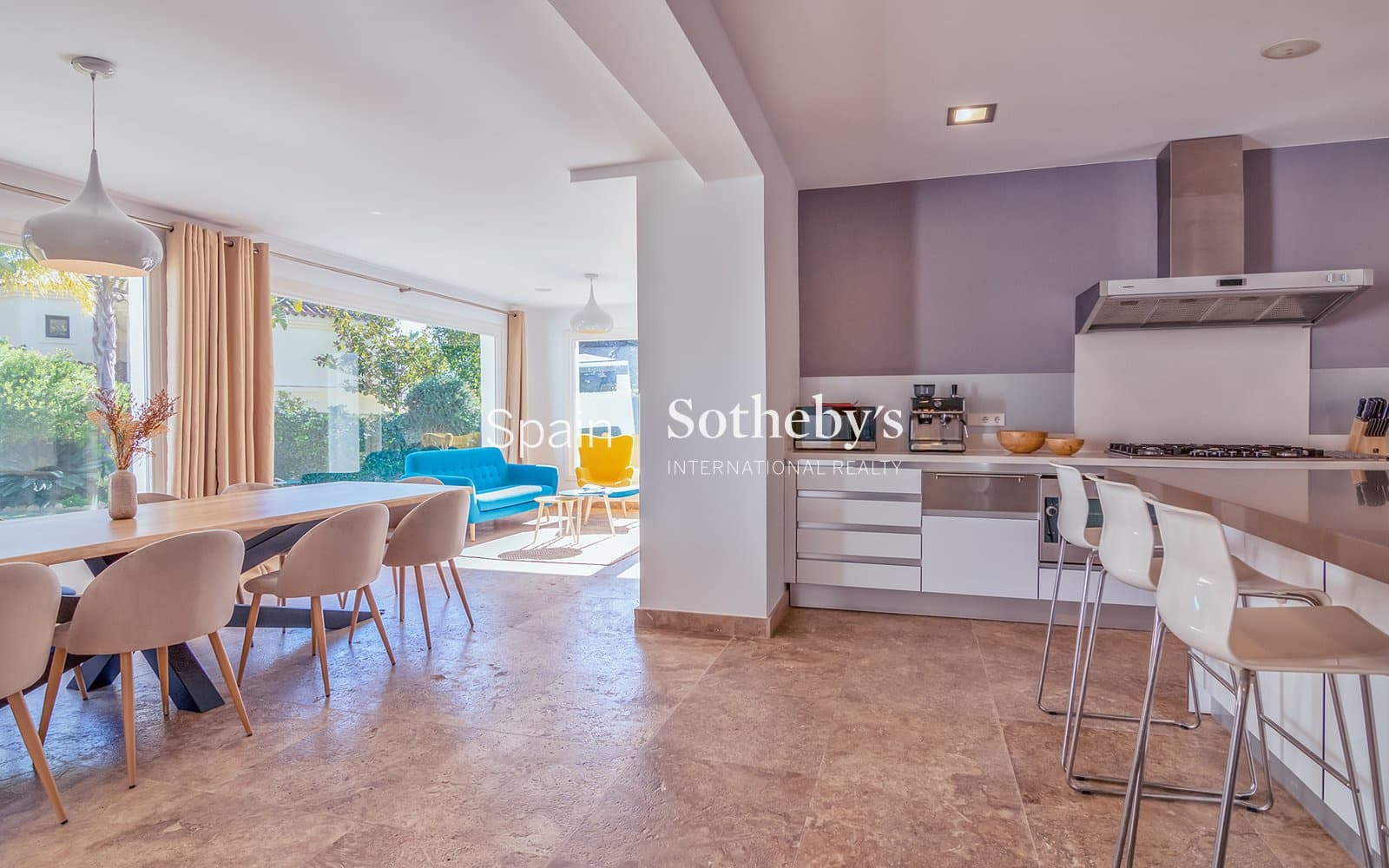 5 bedroom Villa for rent in Sotogrande with pool garage - € 10,000 (Ref: 9694432)