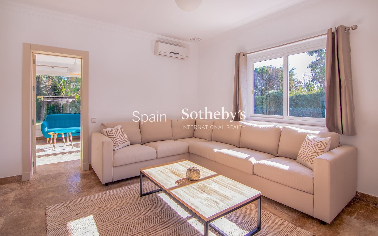 5 bedroom Villa for rent in Sotogrande with pool garage - € 10,000 (Ref: 9694432)