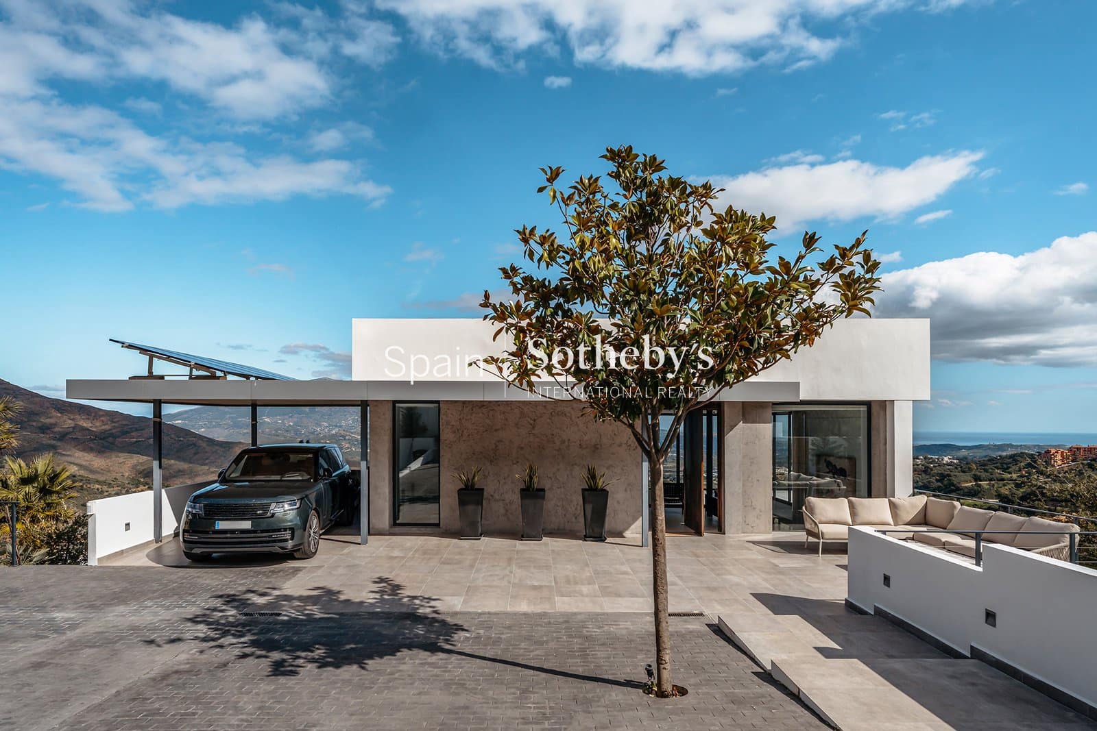 6 sovrum Villa till salu i Marbella med pool garage - 3 850 000 € (Ref: 9696752)