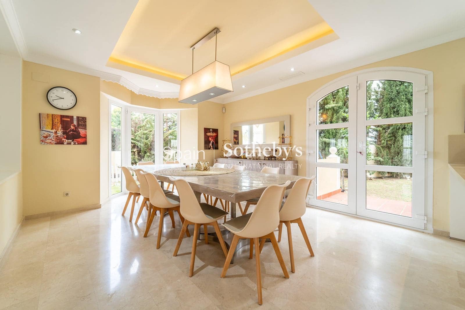 5 Zimmer Villa zu verkaufen in New Golden Mile mit Pool Garage - 2.500.000 € (Ref: 9713224)