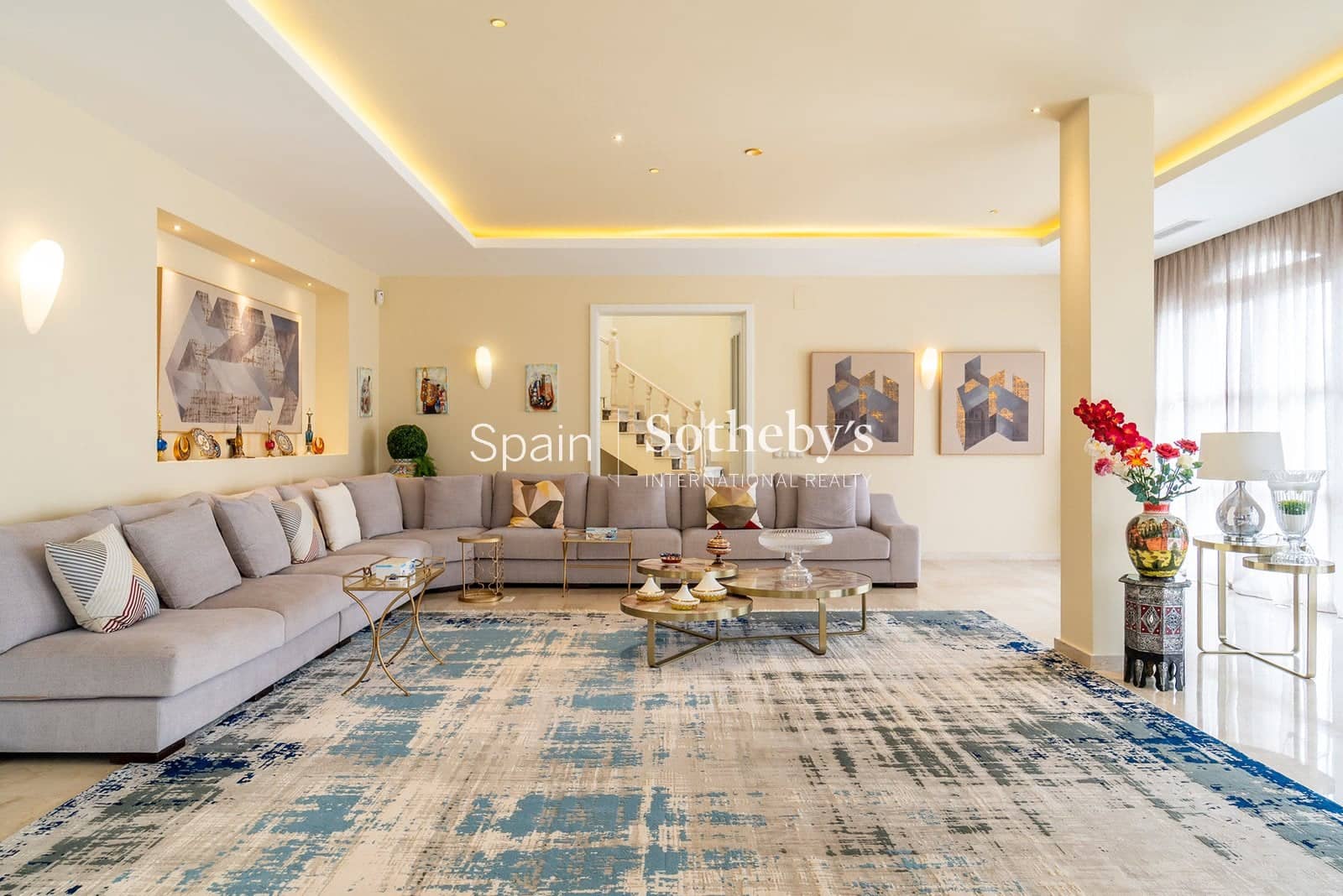 5 Zimmer Villa zu verkaufen in New Golden Mile mit Pool Garage - 2.500.000 € (Ref: 9713224)