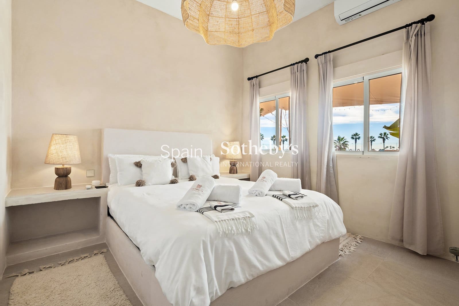 12 soveværelse Hotel til salg i Sotogrande med swimmingpool garage - € 5.500.000 (Ref: 9720454)