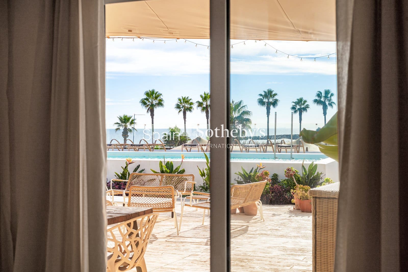 12 soveværelse Hotel til salg i Sotogrande med swimmingpool garage - € 5.500.000 (Ref: 9720454)