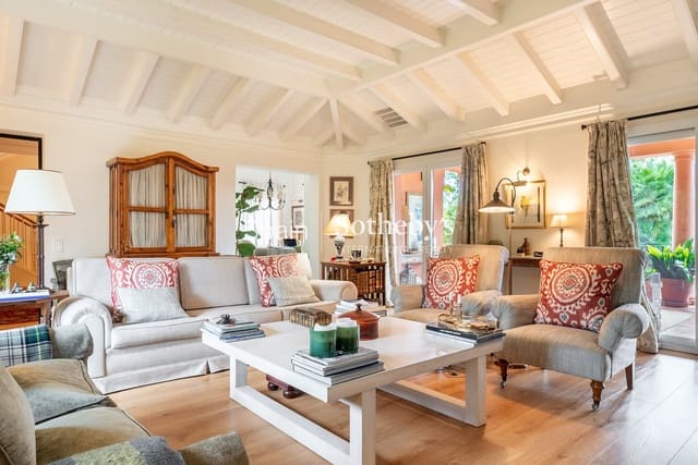 5 soveværelse Villa til salg i La Carolina - Guadalpín, Marbella med swimmingpool garage - € 4.500.000 (Ref: 9752364)