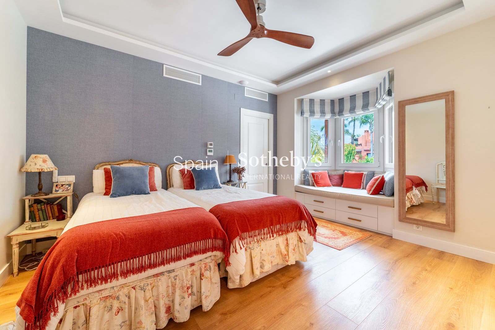 5 soveværelse Villa til salg i Marbella med swimmingpool garage - € 4.500.000 (Ref: 9752364)