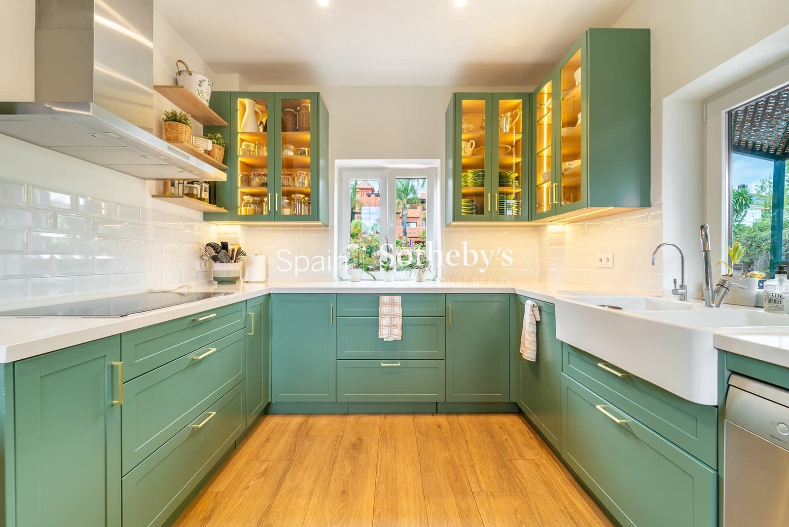 5 soveværelse Villa til salg i Marbella med swimmingpool garage - € 4.500.000 (Ref: 9752364)