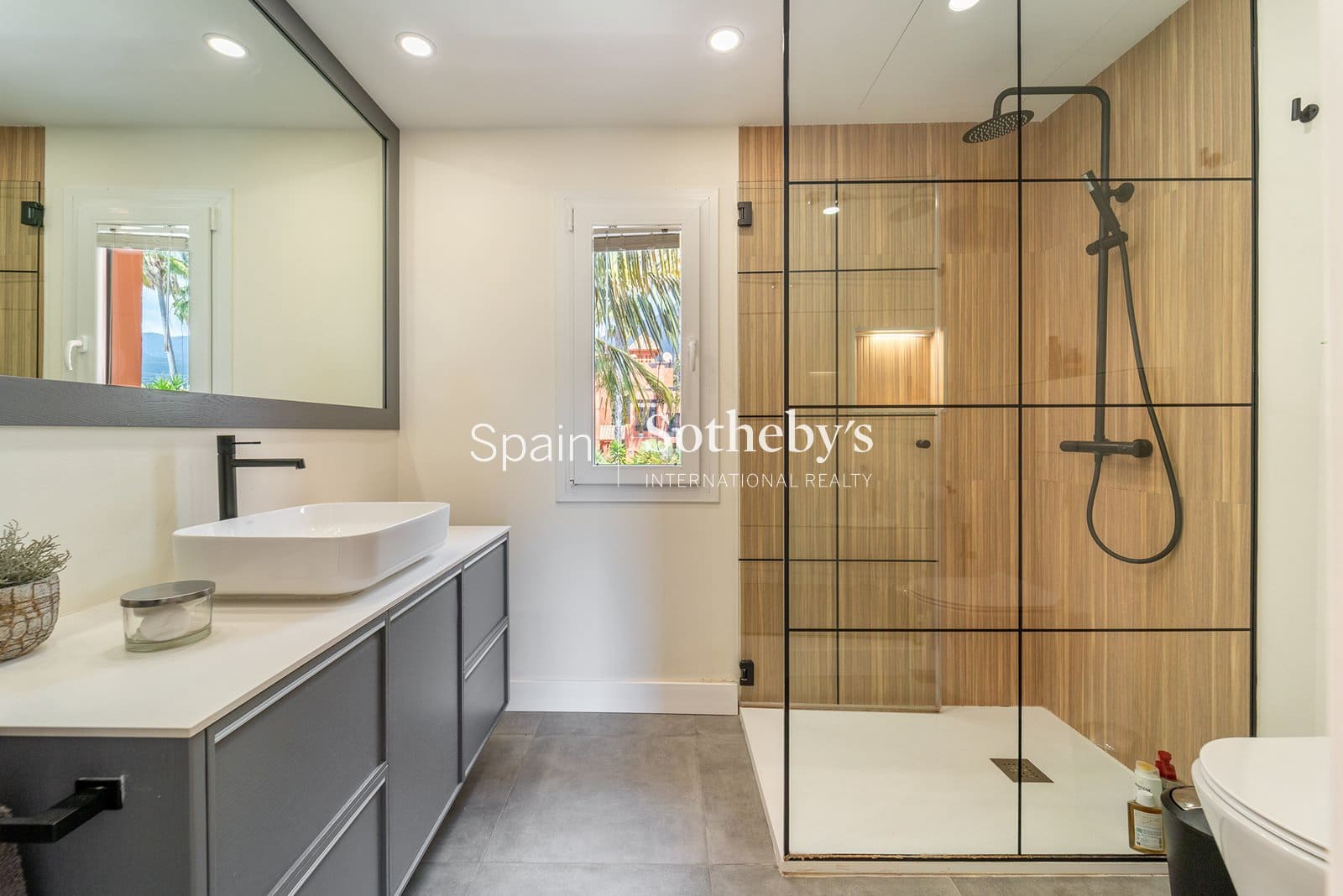 5 soveværelse Villa til salg i Marbella med swimmingpool garage - € 4.500.000 (Ref: 9752364)