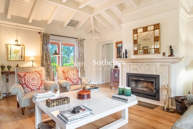 5 soveværelse Villa til salg i La Carolina - Guadalpín, Marbella med swimmingpool garage - € 4.500.000 (Ref: 9752364)