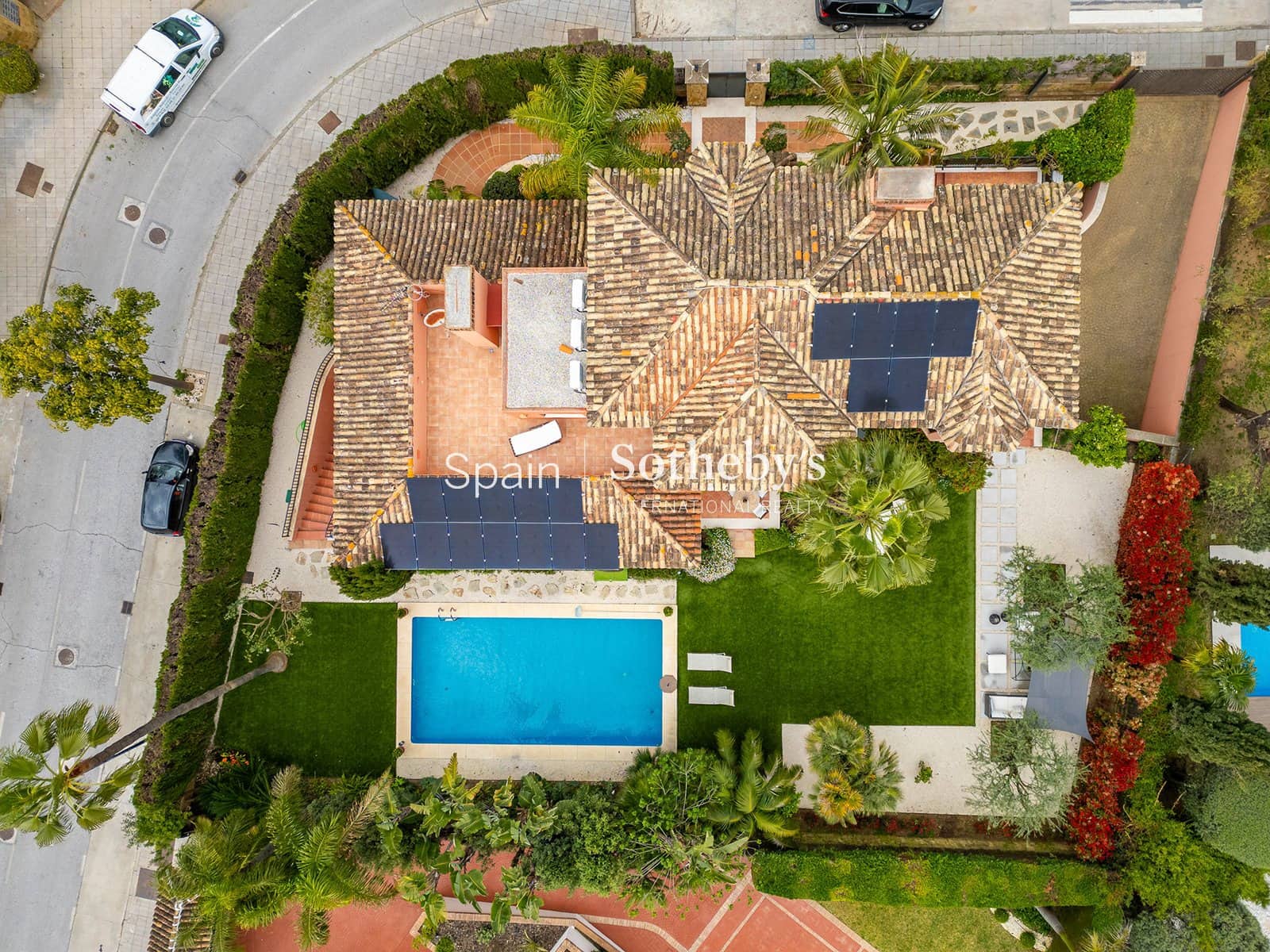 5 soveværelse Villa til salg i Marbella med swimmingpool garage - € 4.500.000 (Ref: 9752364)
