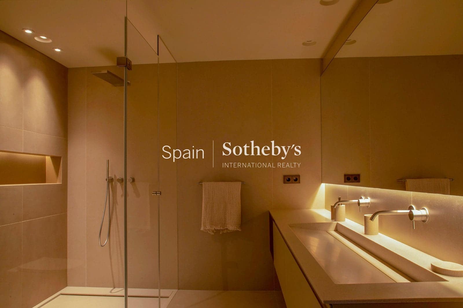 8 chambre Villa/Maison à vendre à Sotogrande avec piscine garage - 13 700 000 € (Ref: 9769078)