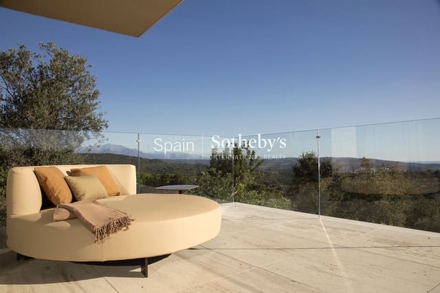 8 soveværelse Villa til salg i Sotogrande Costa, San Roque med swimmingpool garage - € 13.700.000 (Ref: 9769078)