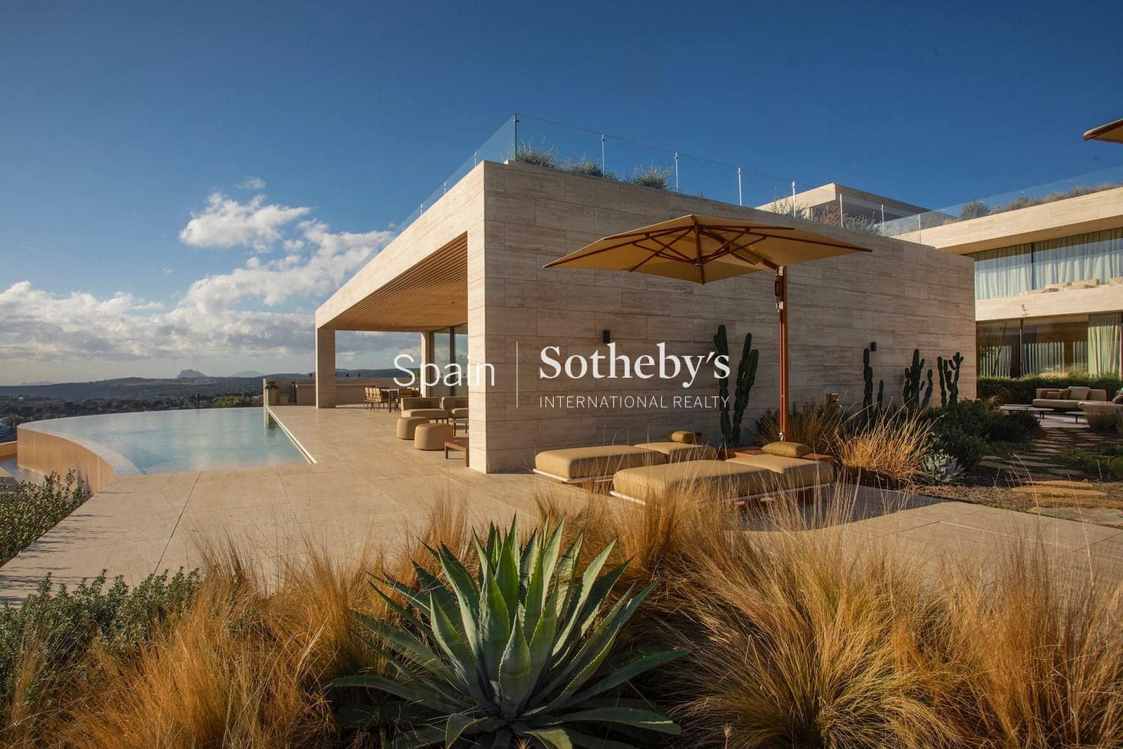 8 chambre Villa/Maison à vendre à Sotogrande avec piscine garage - 13 700 000 € (Ref: 9769078)