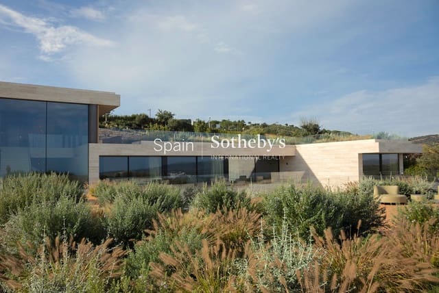 8 soveværelse Villa til salg i Sotogrande Costa, San Roque med swimmingpool garage - € 13.700.000 (Ref: 9769078)