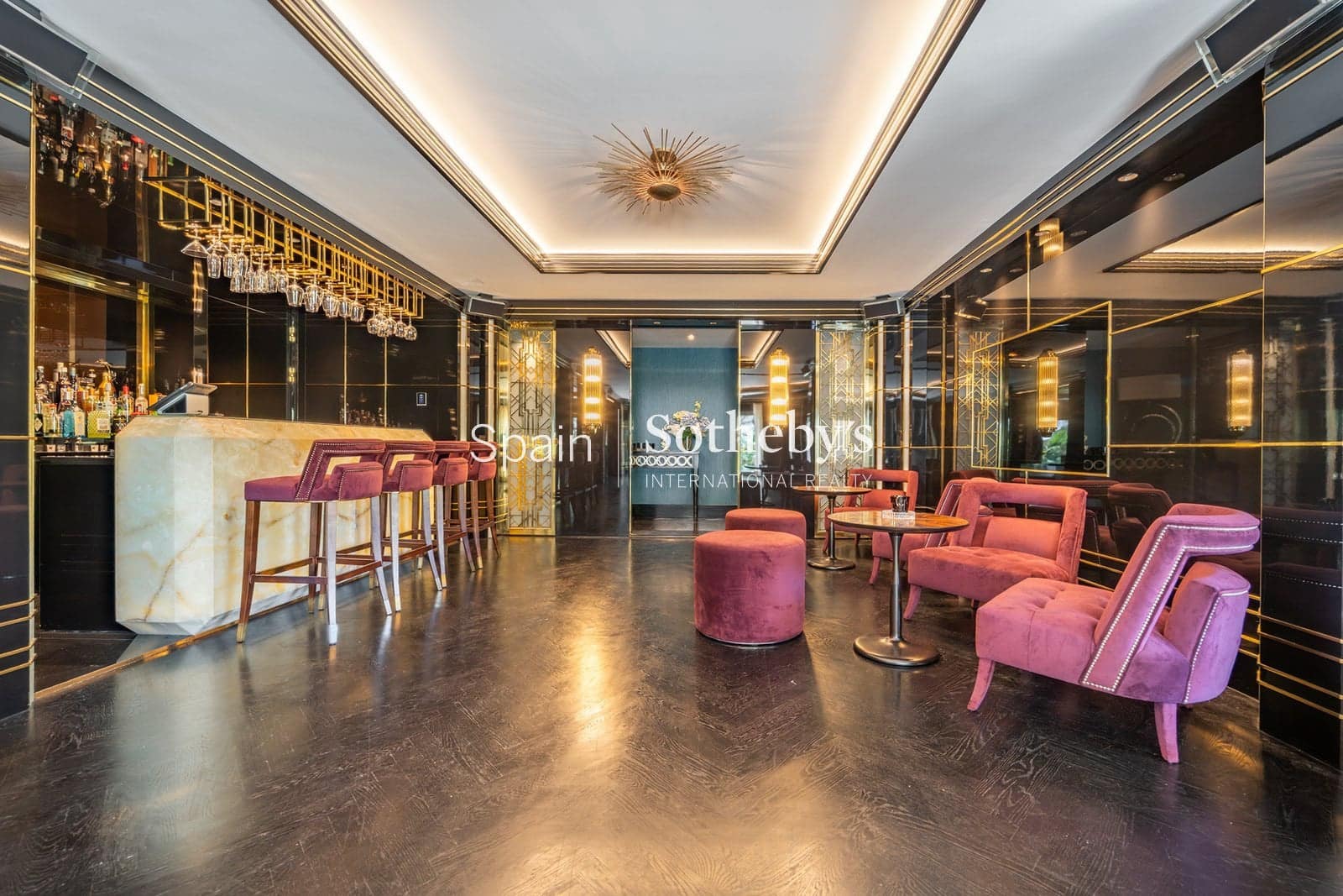 7 sypialnia Willa na sprzedaż w Sotogrande z basenem garażem - 6 150 000 € (Ref: 9809395)