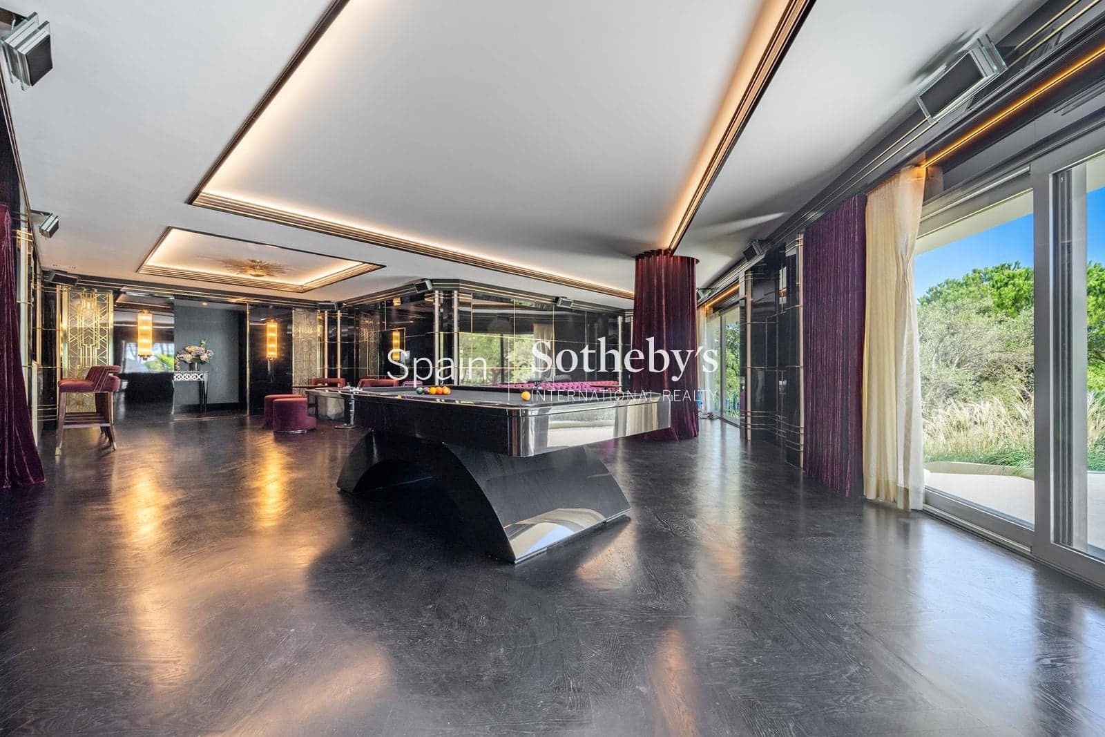 7 sypialnia Willa na sprzedaż w Sotogrande z basenem garażem - 6 150 000 € (Ref: 9809395)