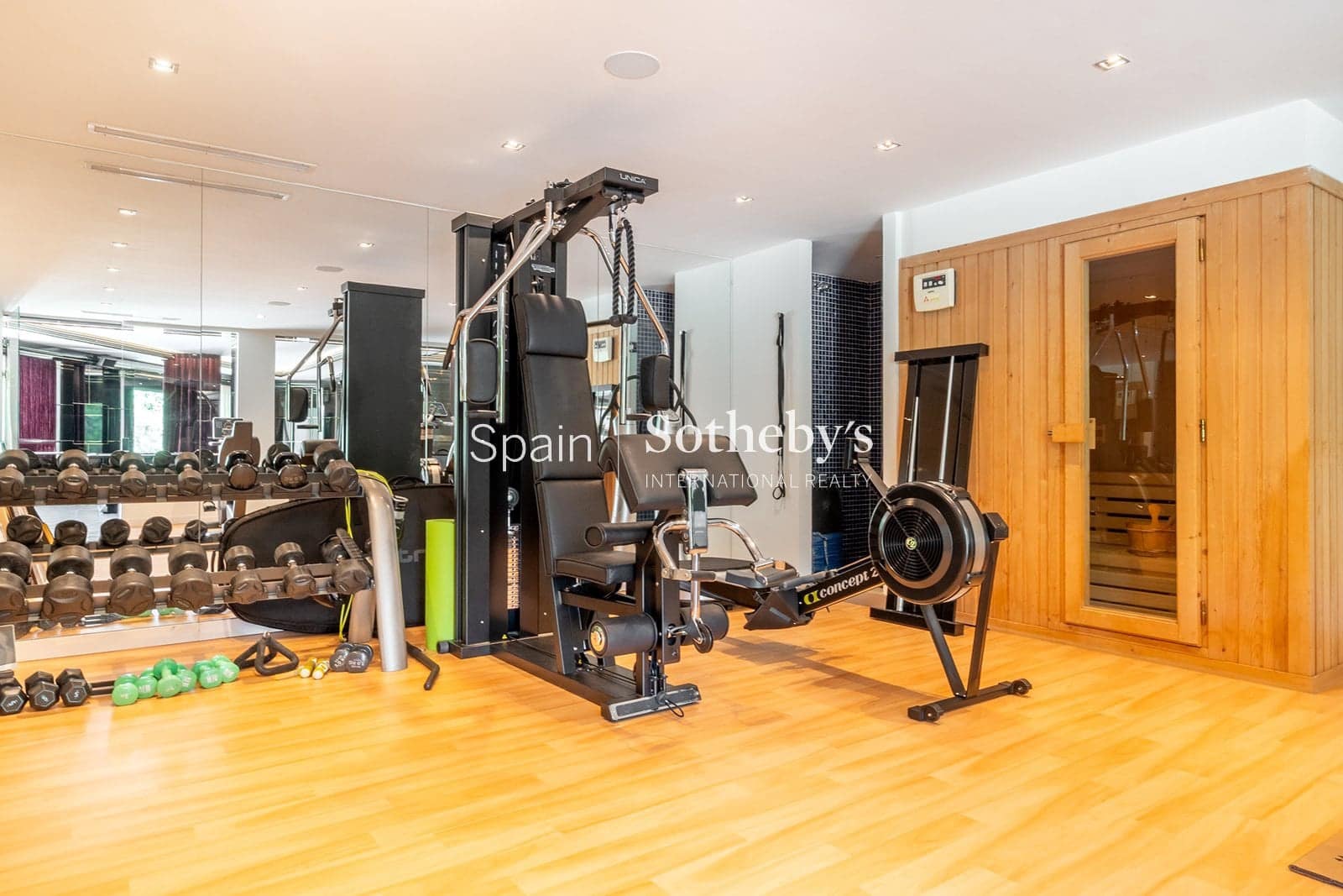 7 sypialnia Willa na sprzedaż w Sotogrande z basenem garażem - 6 150 000 € (Ref: 9809395)