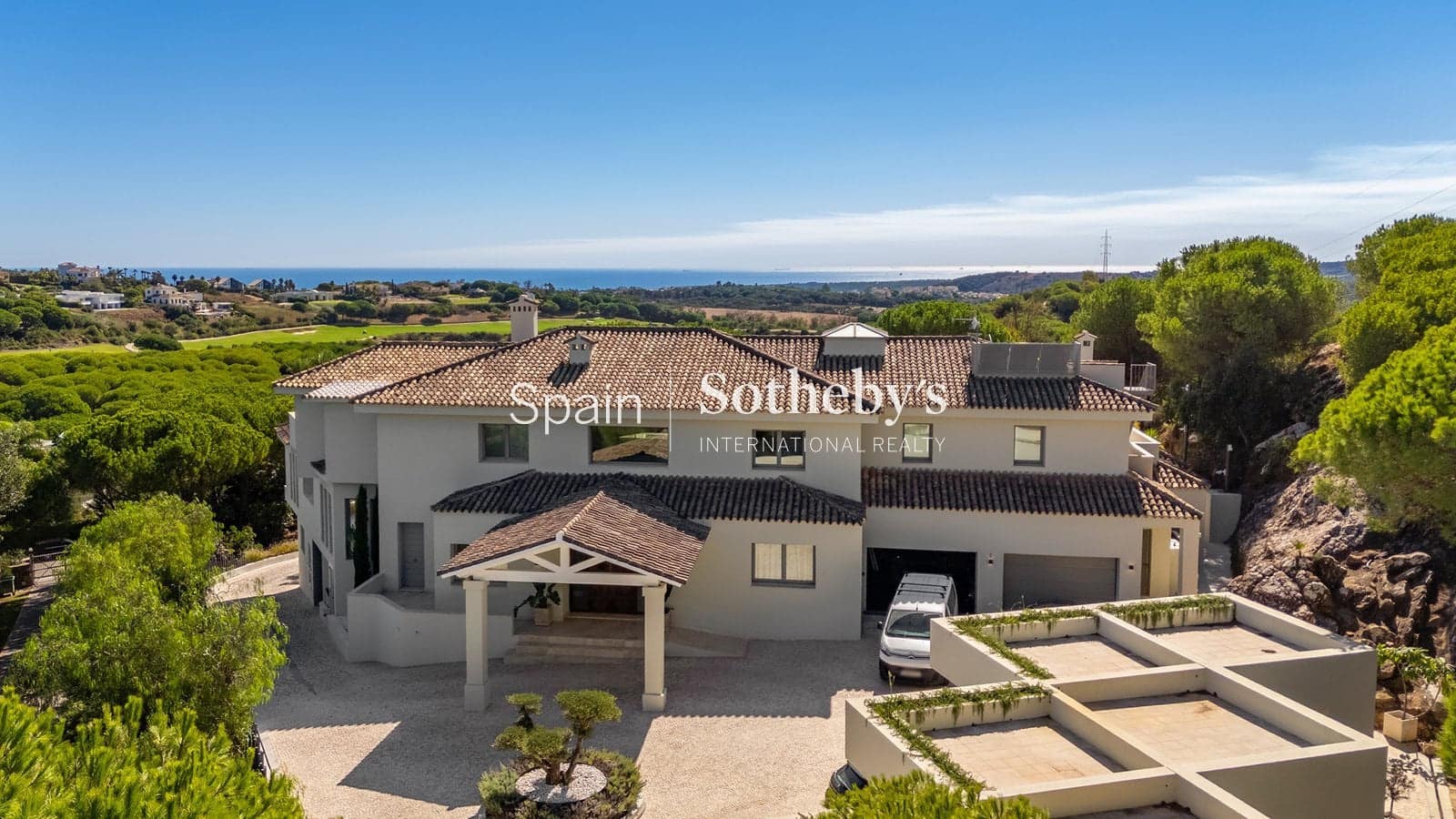 7 sypialnia Willa na sprzedaż w Sotogrande z basenem garażem - 6 150 000 € (Ref: 9809395)