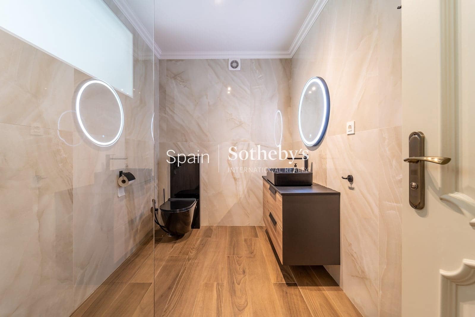 4 chambre Villa/Maison à vendre à New Golden Mile avec piscine garage - 2 550 000 € (Ref: 9810822)