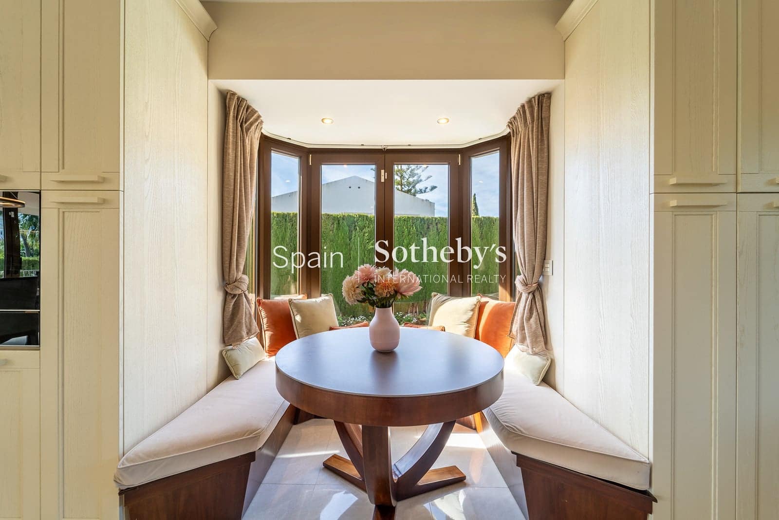 4 chambre Villa/Maison à vendre à New Golden Mile avec piscine garage - 2 550 000 € (Ref: 9810822)