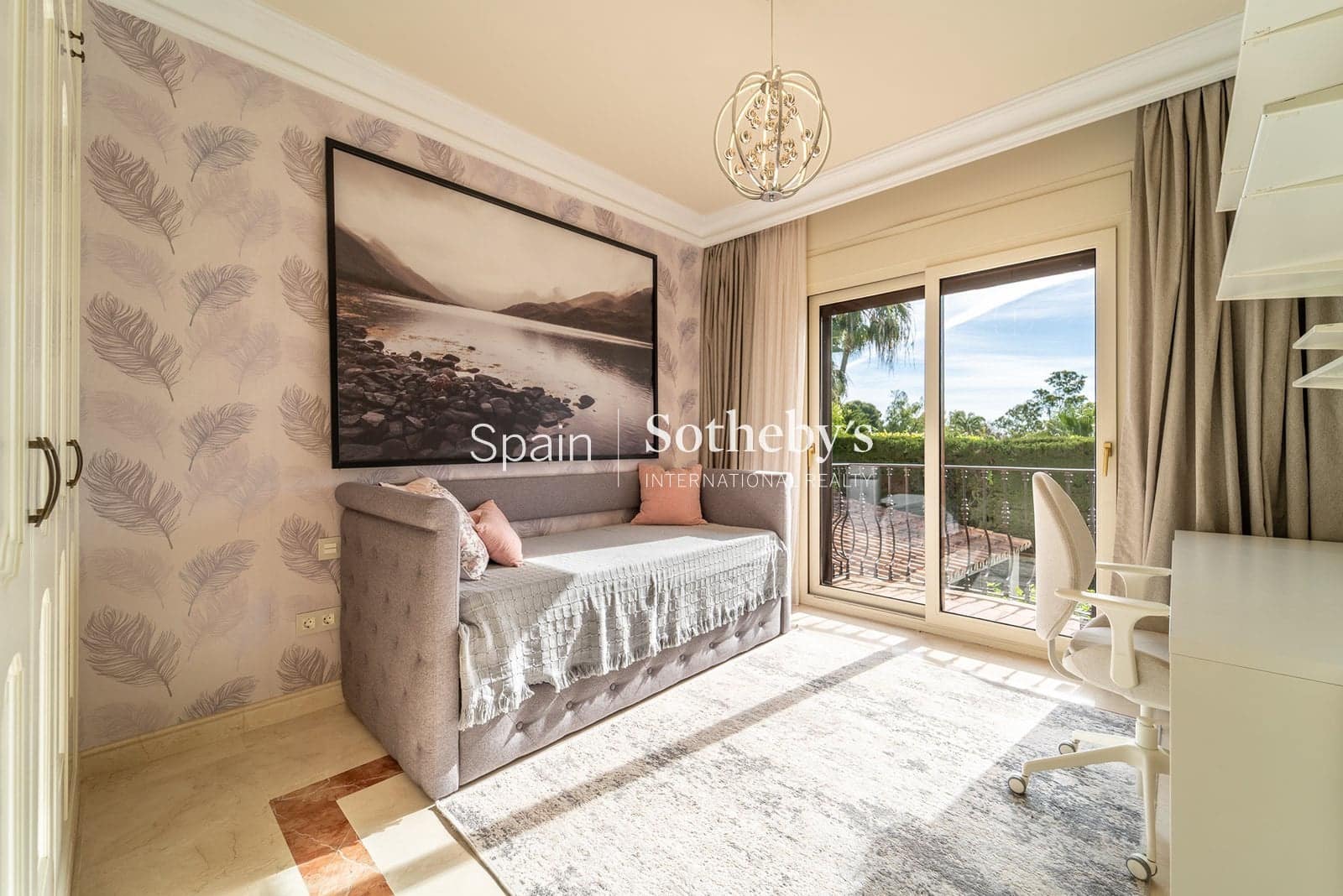 4 chambre Villa/Maison à vendre à New Golden Mile avec piscine garage - 2 550 000 € (Ref: 9810822)