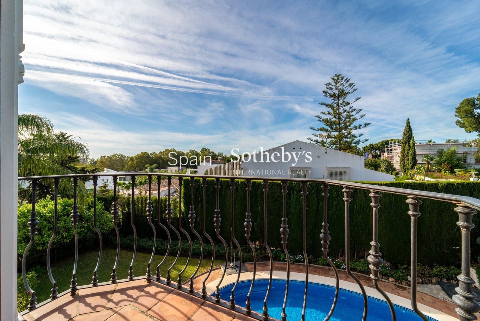 4 chambre Villa/Maison à vendre à New Golden Mile avec piscine garage - 2 550 000 € (Ref: 9810822)