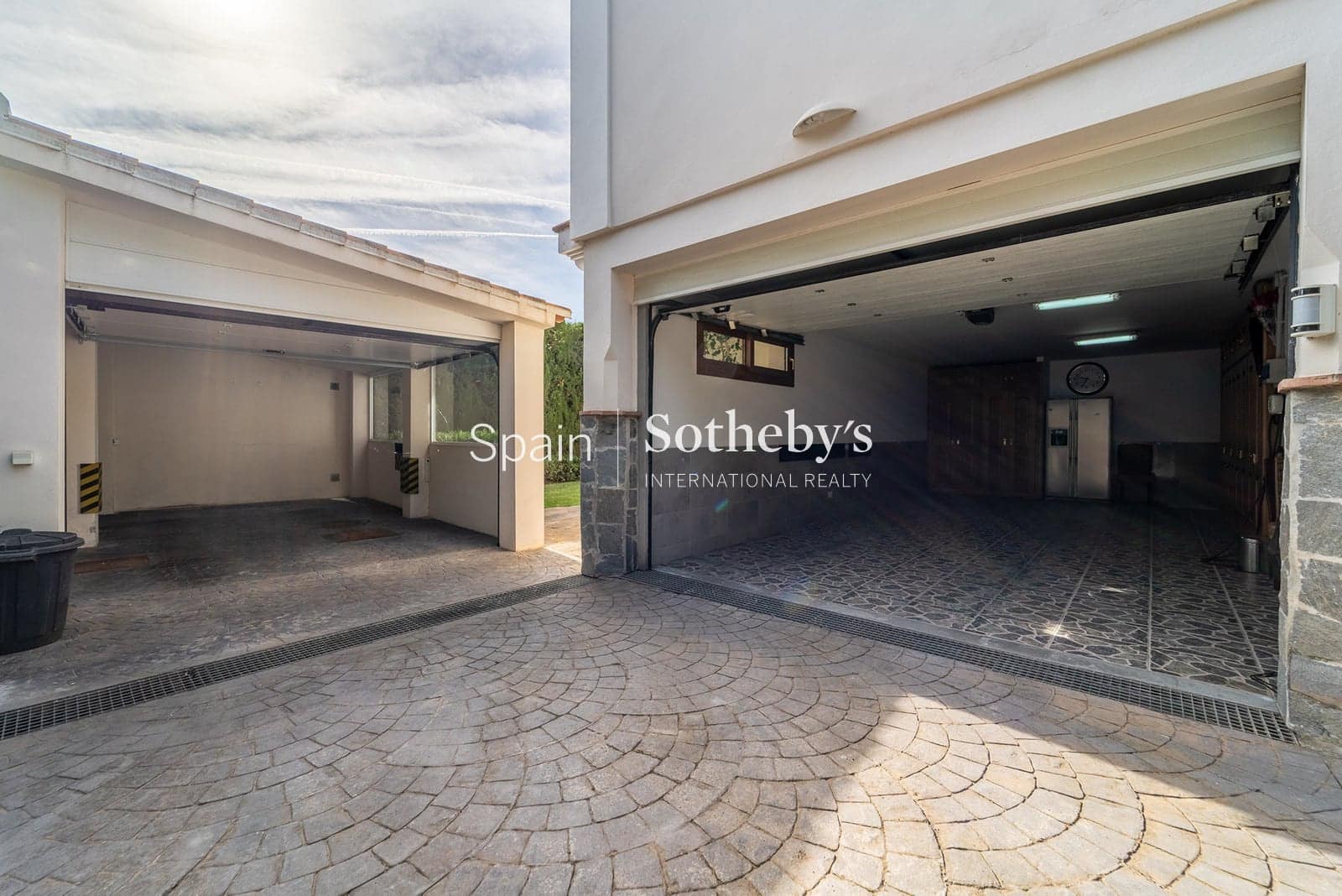 4 chambre Villa/Maison à vendre à New Golden Mile avec piscine garage - 2 550 000 € (Ref: 9810822)