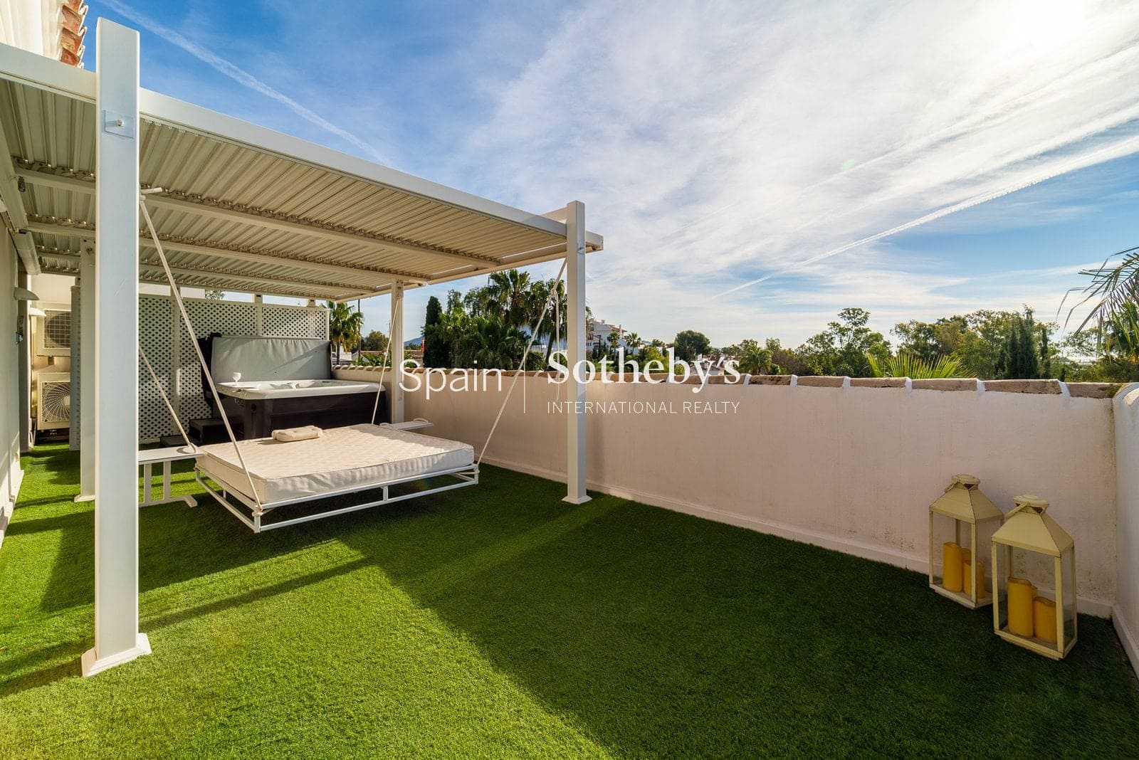 4 chambre Villa/Maison à vendre à New Golden Mile avec piscine garage - 2 550 000 € (Ref: 9810822)