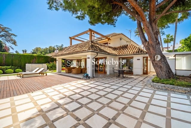 3 soverom Villa til salgs i Puerto Banus, Marbella med svømmebasseng garasje - € 2 995 999 (Ref: 9810823)