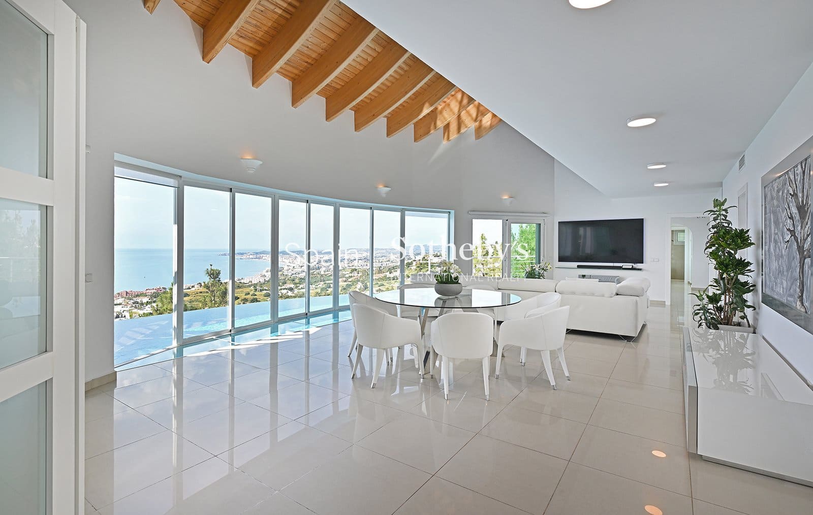 4 slaapkamer Villa te koop in Benalmadena met zwembad garage - € 3.390.000 (Ref: 9814713)