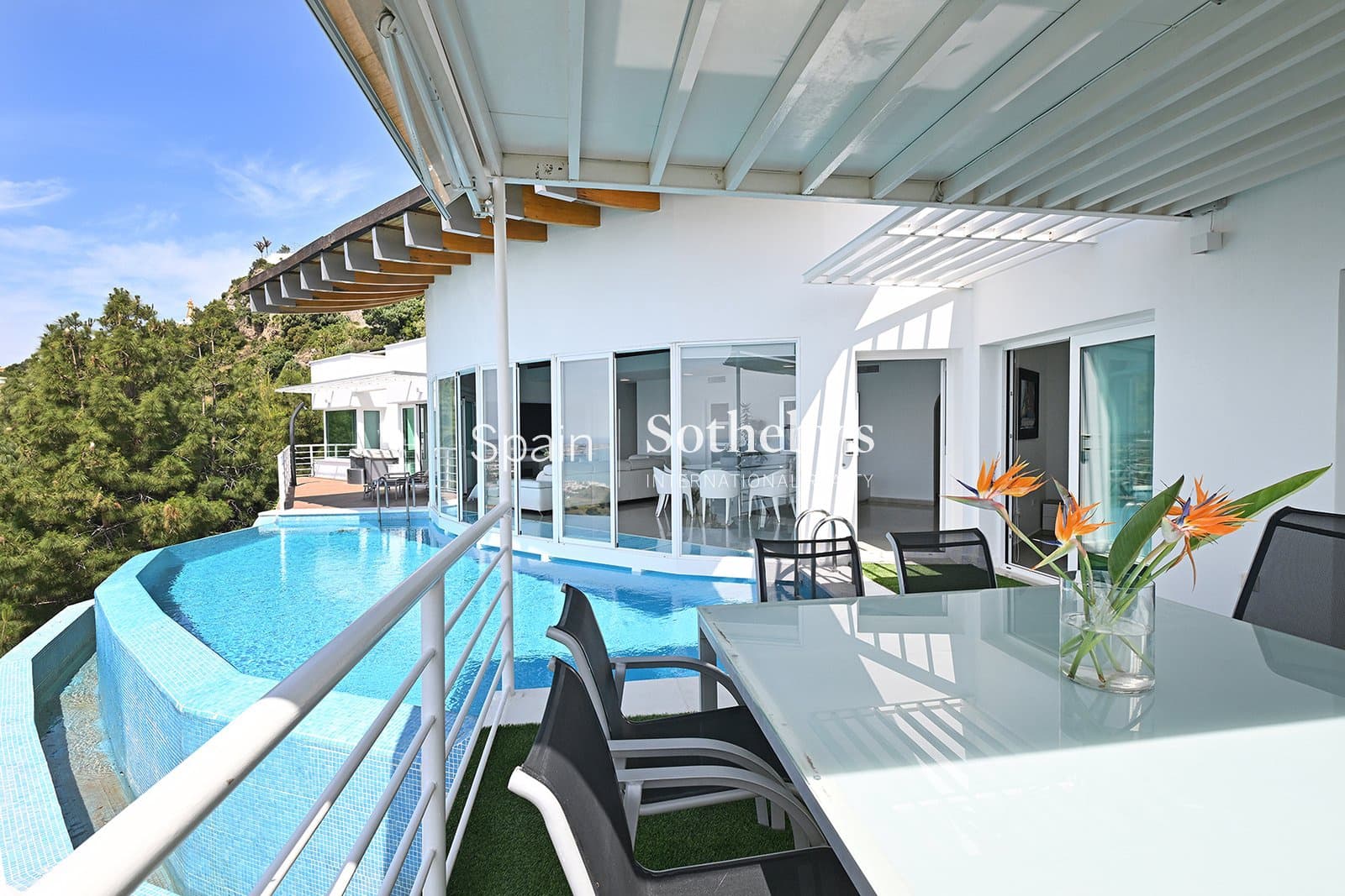 4 slaapkamer Villa te koop in Benalmadena met zwembad garage - € 3.390.000 (Ref: 9814713)