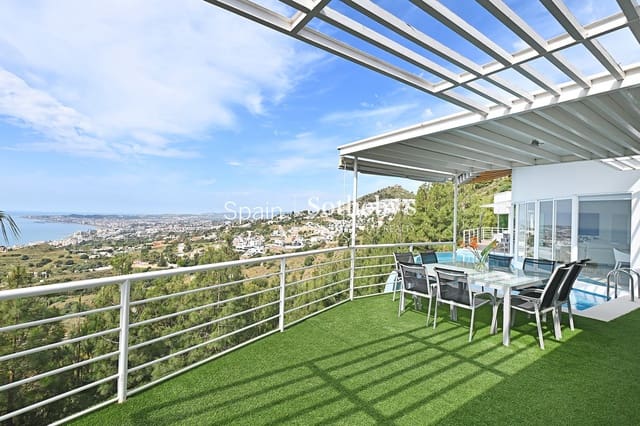 4 slaapkamer Villa te koop in Cortijo Torrequebrada, Benalmádena met zwembad garage - € 3.390.000 (Ref: 9814713)