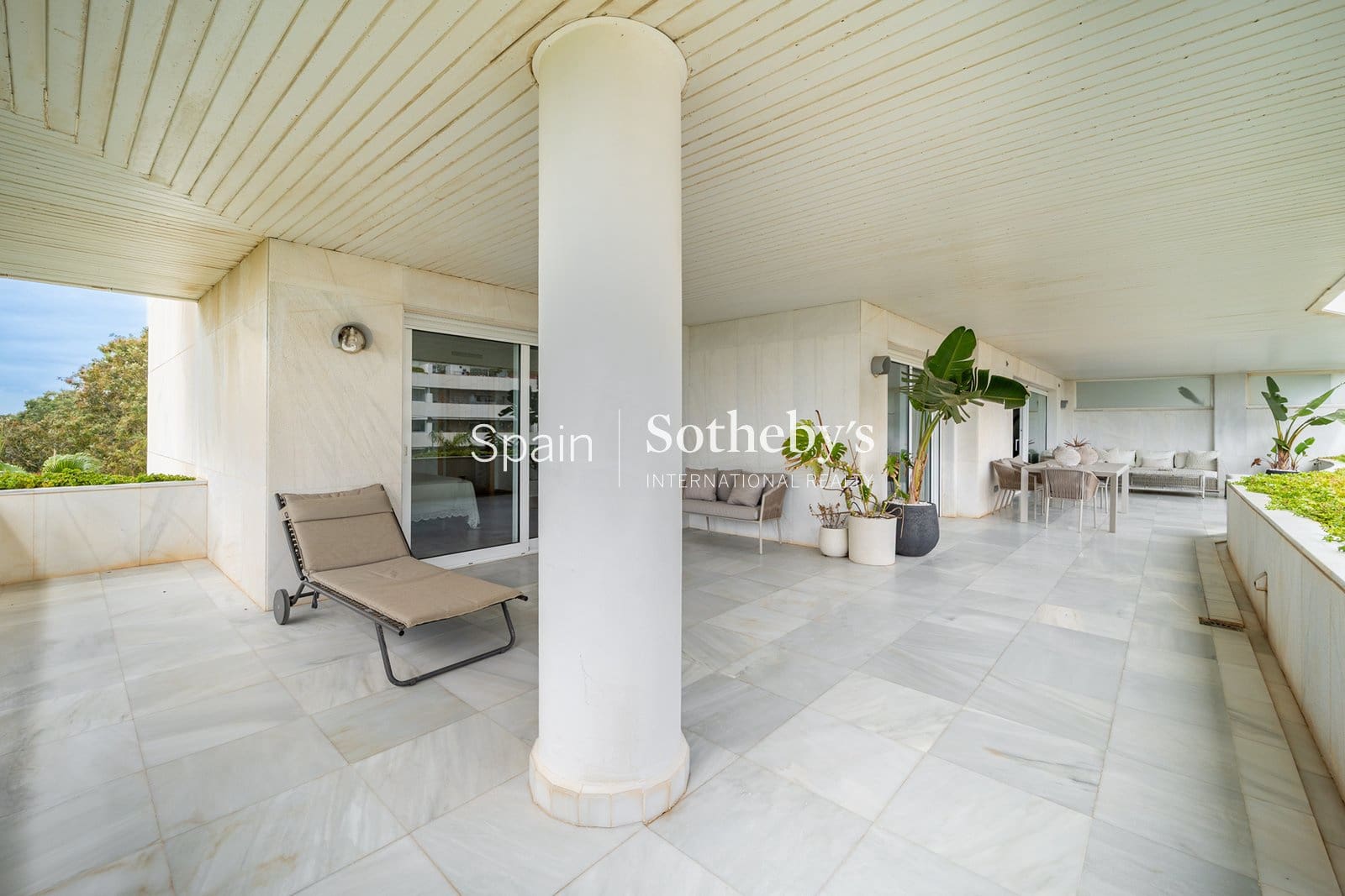 3 quarto Apartamento para venda em Marbella com piscina garagem - 2 300 000 € (Ref: 9818182)