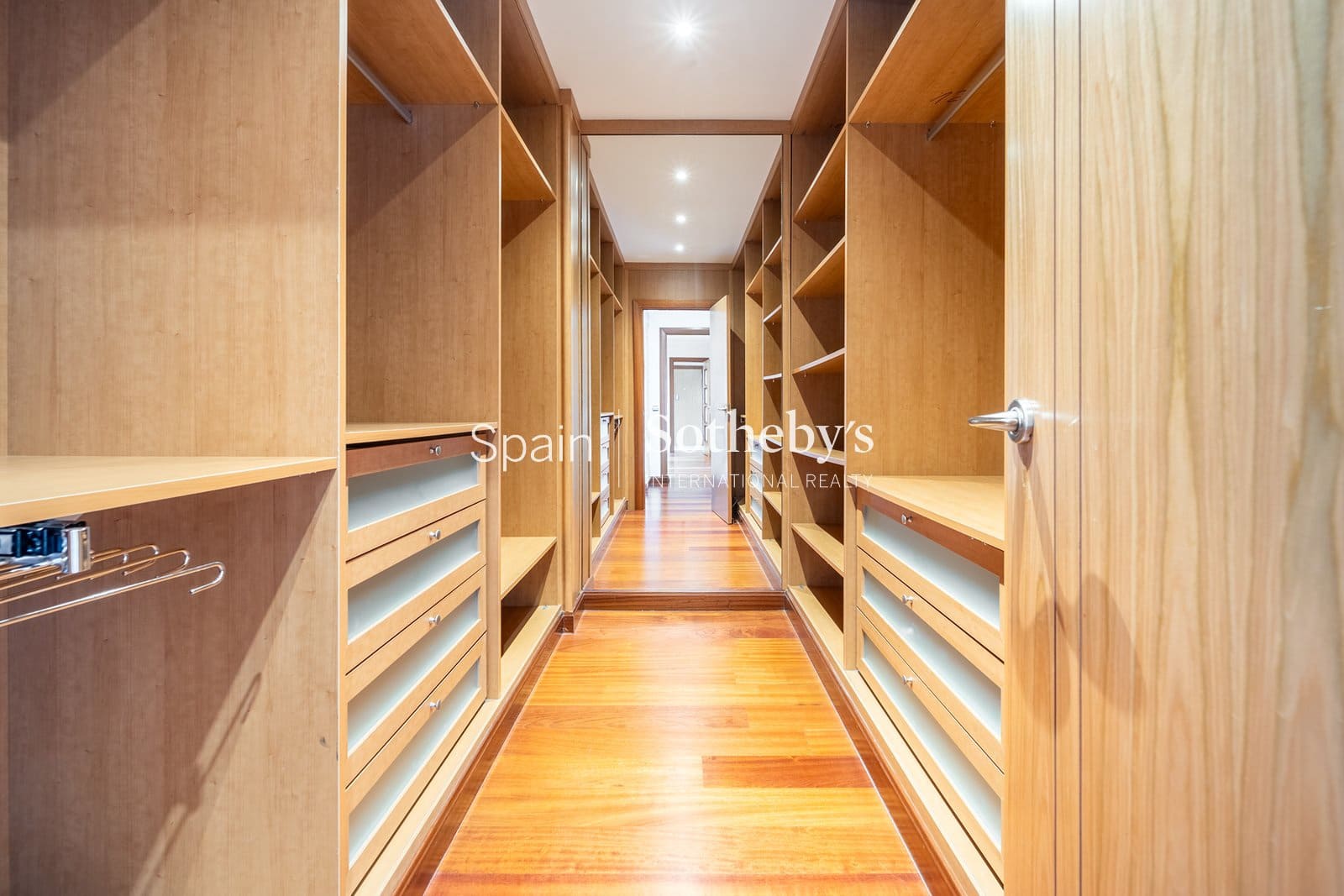 3 quarto Apartamento para venda em Marbella com piscina garagem - 2 300 000 € (Ref: 9818182)