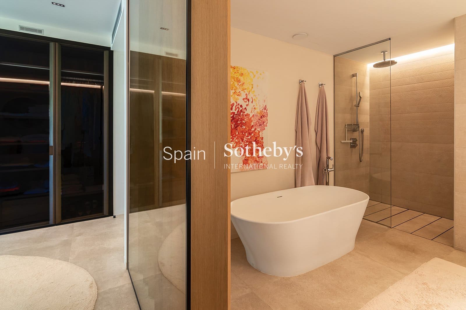 Piso de 2 habitaciones en Sotogrande en venta con piscina garaje - 1.155.000 € (Ref: 9830012)