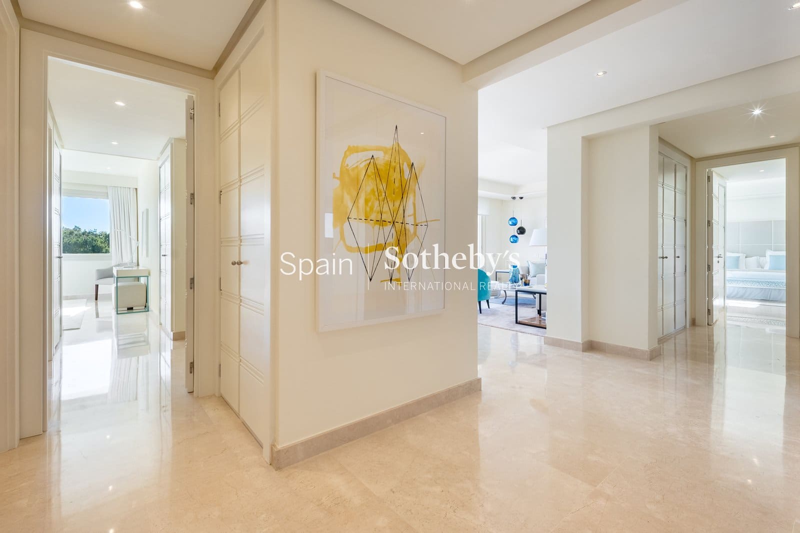 3 bedroom Flat for sale in Marbella with pool garage - € 3,950,000 (Ref: 9838398)