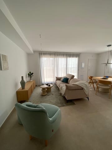 3 makuuhuone Rivitalo myytävänä paikassa Aguadulce (Almeria), Roquetas de Mar mukana uima-altaan 
autotalli - 380 000 € (Ref: 9271706)