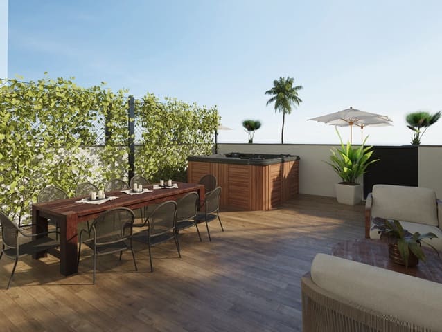 3 makuuhuone Rivitalo myytävänä paikassa Aguadulce (Almeria), Roquetas de Mar mukana uima-altaan 
autotalli - 265 000 € (Ref: 9271707)