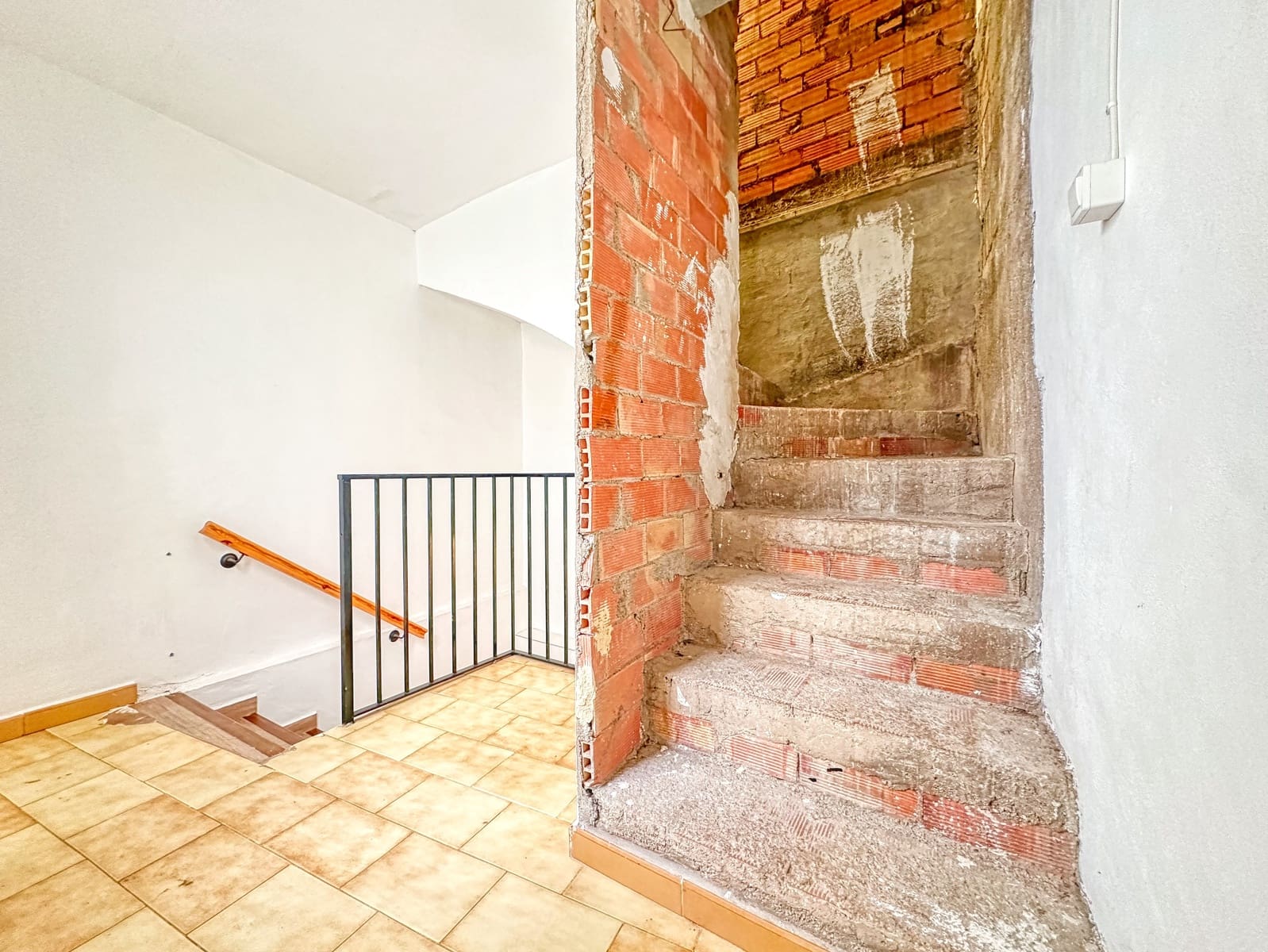 3 makuuhuone Omakotitalo myytävänä paikassa Fleix - 99 900 € (Ref: 9412750)