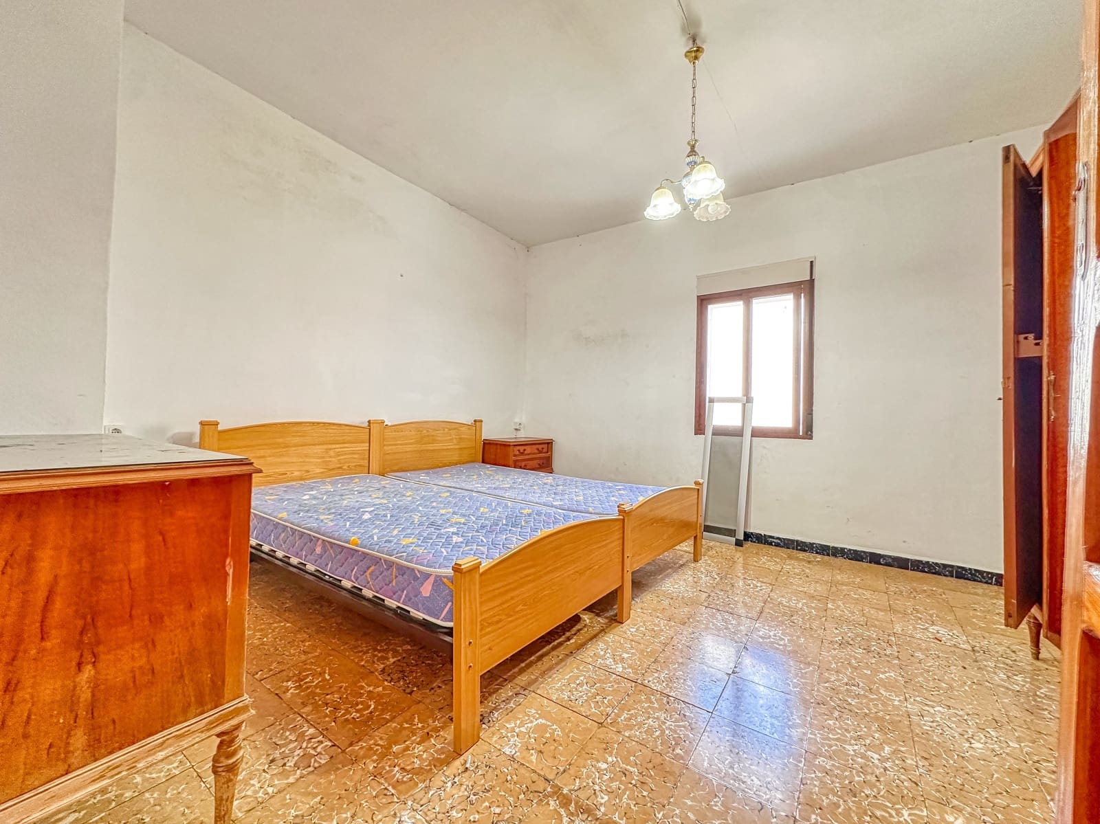 3 makuuhuone Omakotitalo myytävänä paikassa Fleix - 99 900 € (Ref: 9412750)