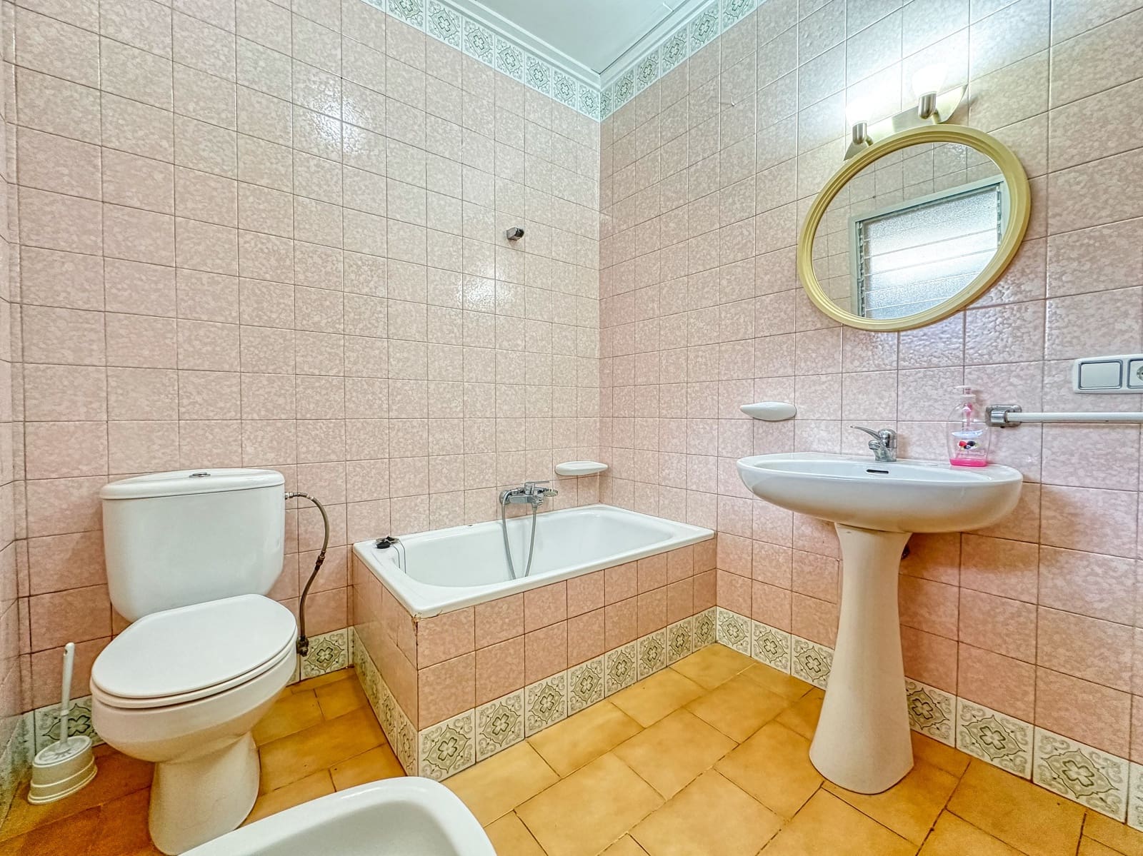 3 makuuhuone Omakotitalo myytävänä paikassa Fleix - 99 900 € (Ref: 9412750)