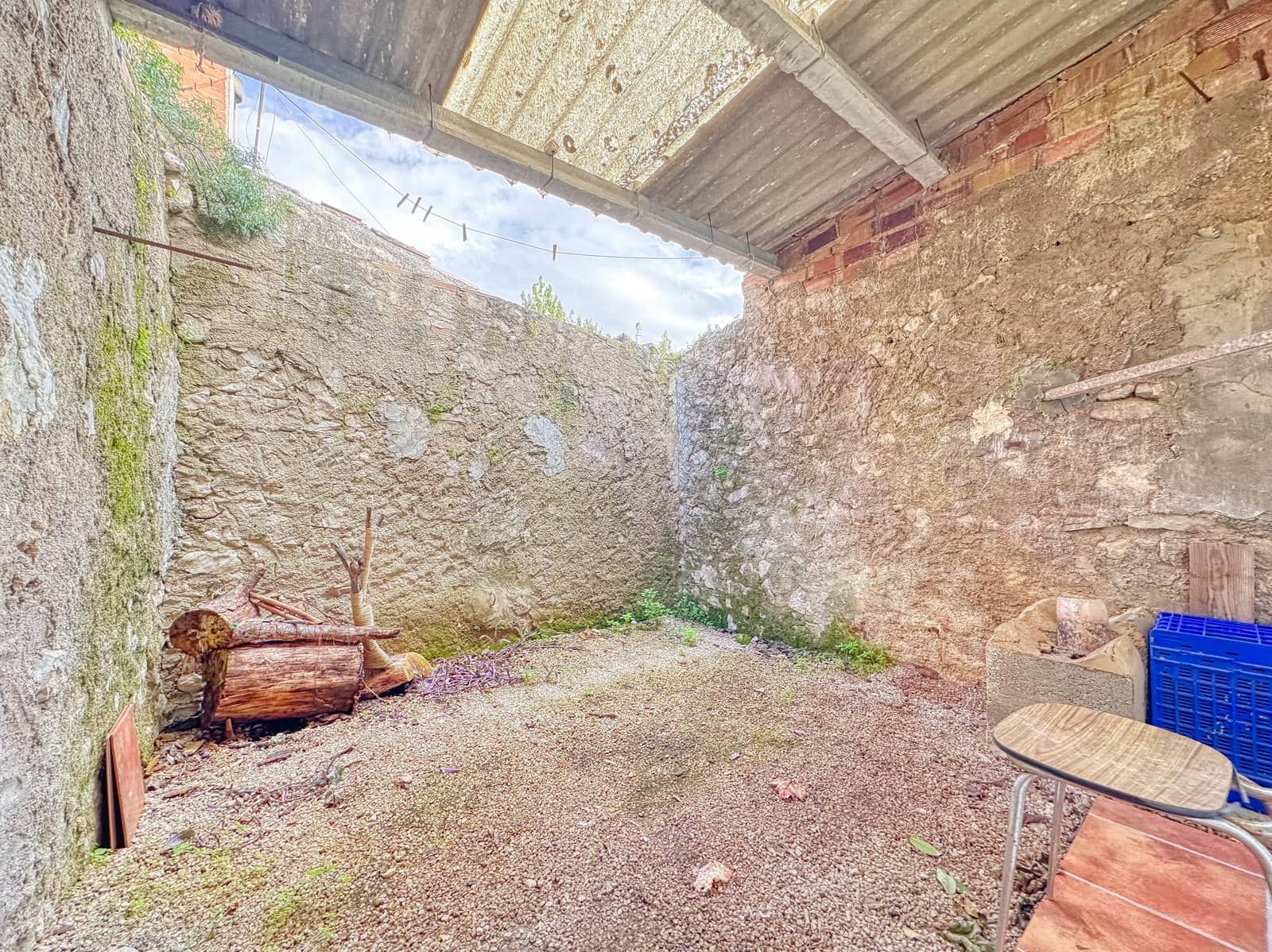 3 makuuhuone Omakotitalo myytävänä paikassa Fleix - 99 900 € (Ref: 9412750)