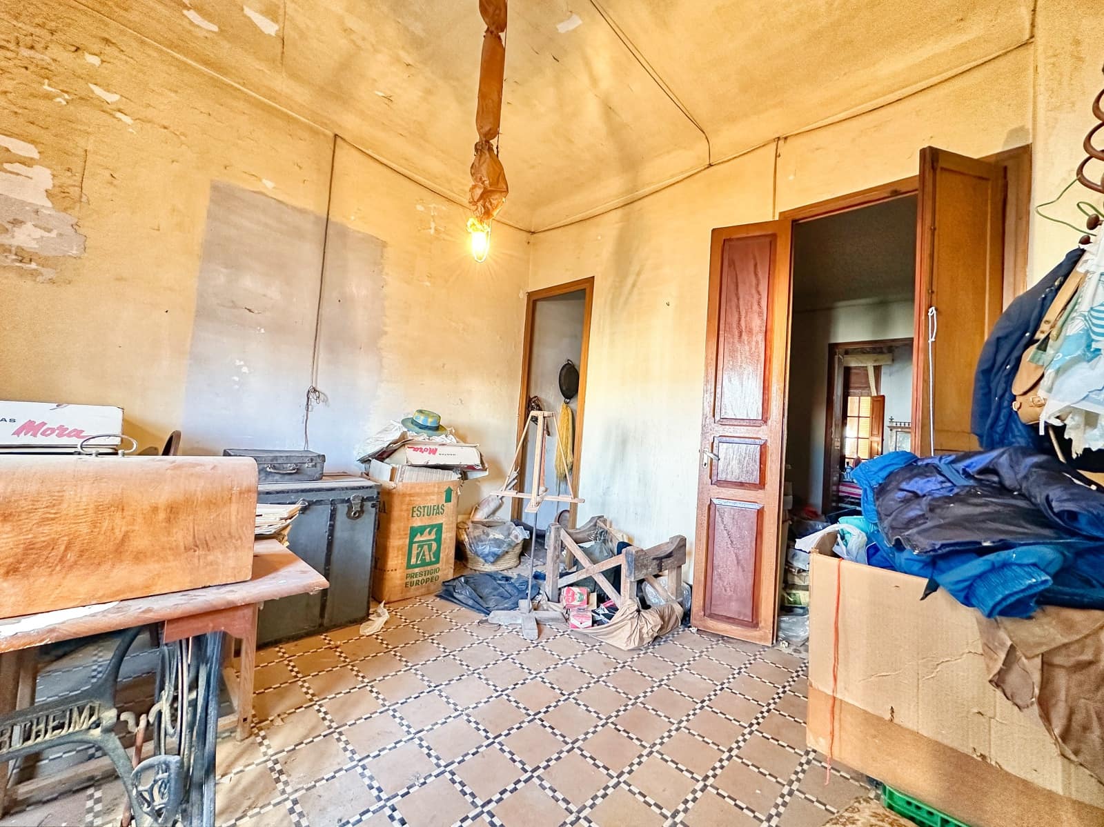 7 soverom Hus til salgs i Pedreguer - € 265 000 (Ref: 9412796)